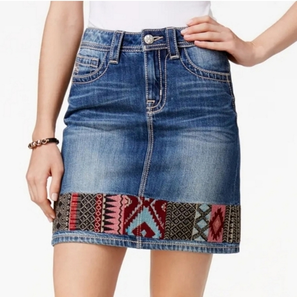 MISS ME JEANS High-Rise Embroidered Blue Denim Skirt | Size 30